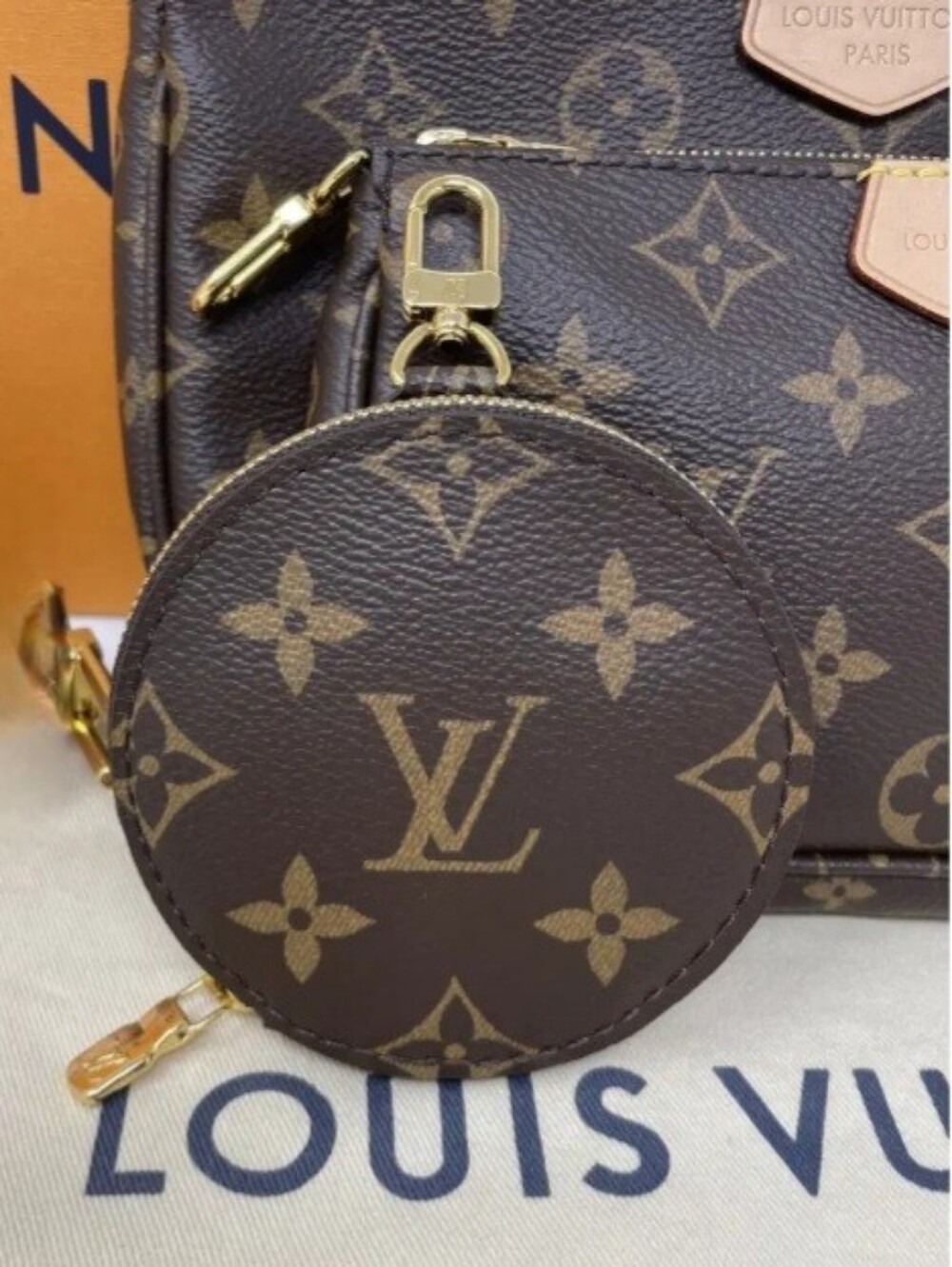 Designer Crossbody Bag - Picture 6 of 15